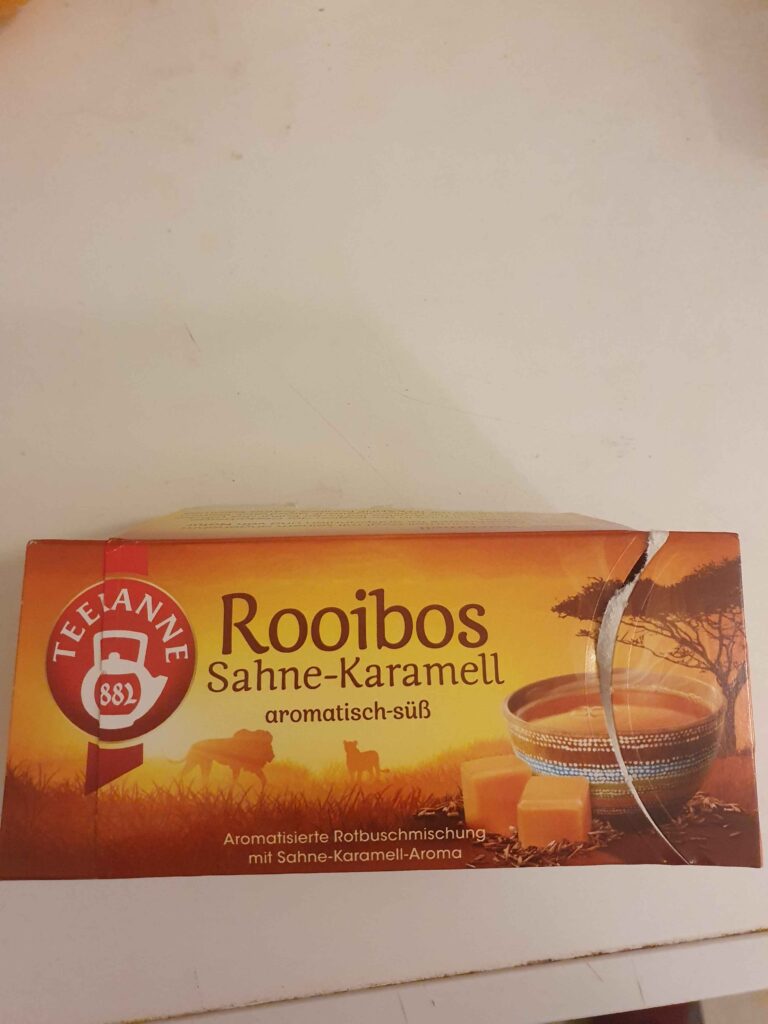 Rooibos Sahne-Karamell Tee als passender Weihnachtstee für Gemütlichkeit
